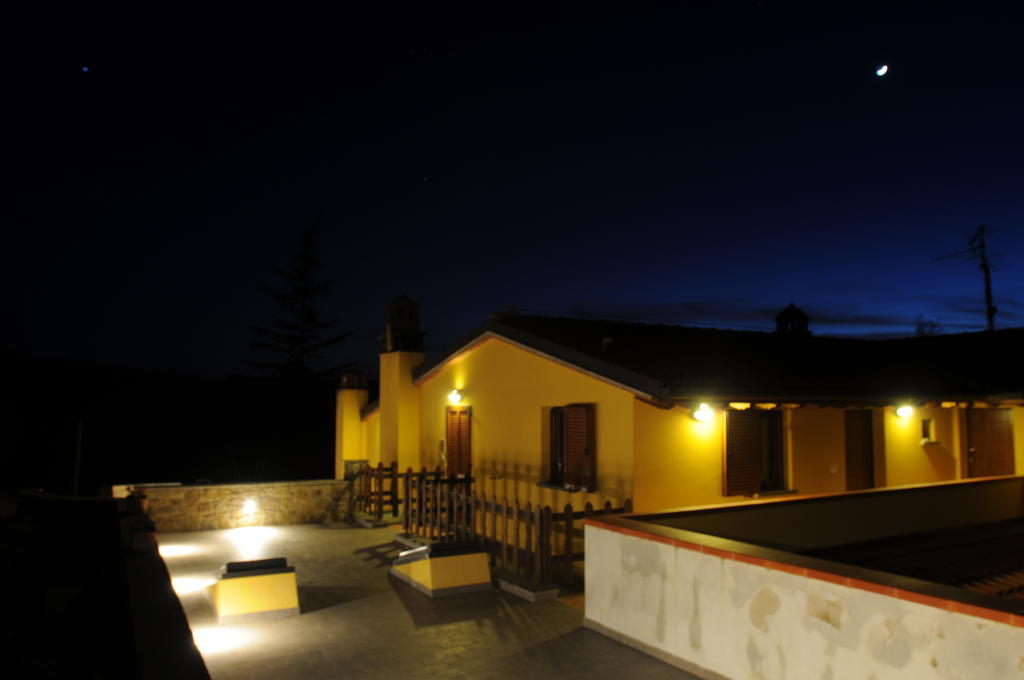 ארצו Agriturismo Borgo Nuovo Di Mulinelli מראה חיצוני תמונה